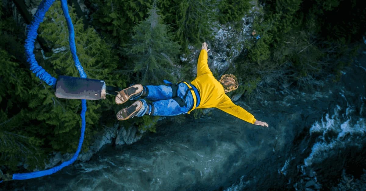 bungee-jumping-in-queenstown